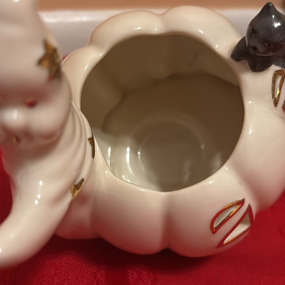 Lenox Occasions Ghost with Pumpkin Voltive - Picture 4 of 5